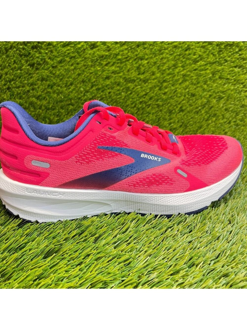 Brooks Launch 9 Womens Size 8 Pink Blue White Athletic Running Shoes Sneakers